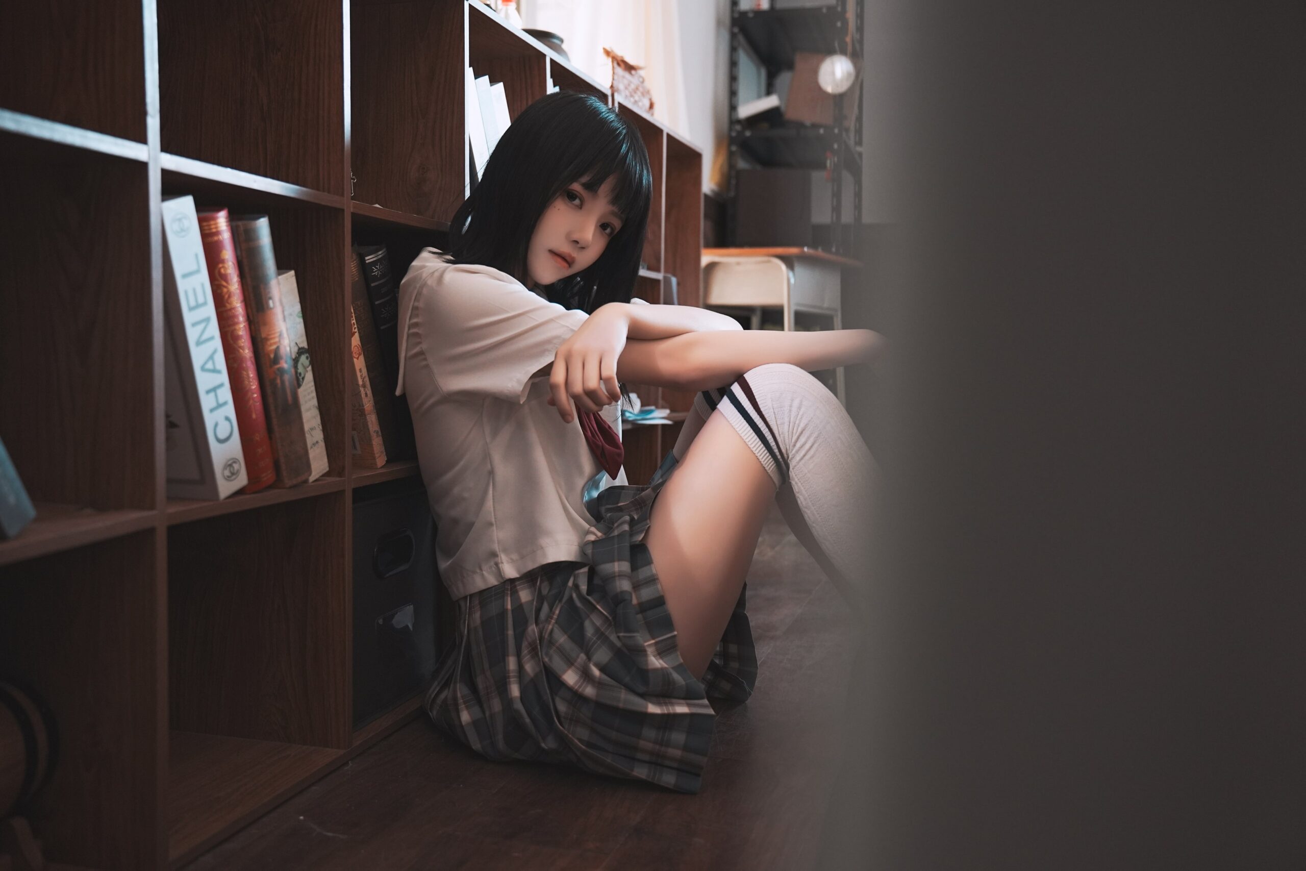 【单套】桜桃喵 – 教室死库水 （48张）