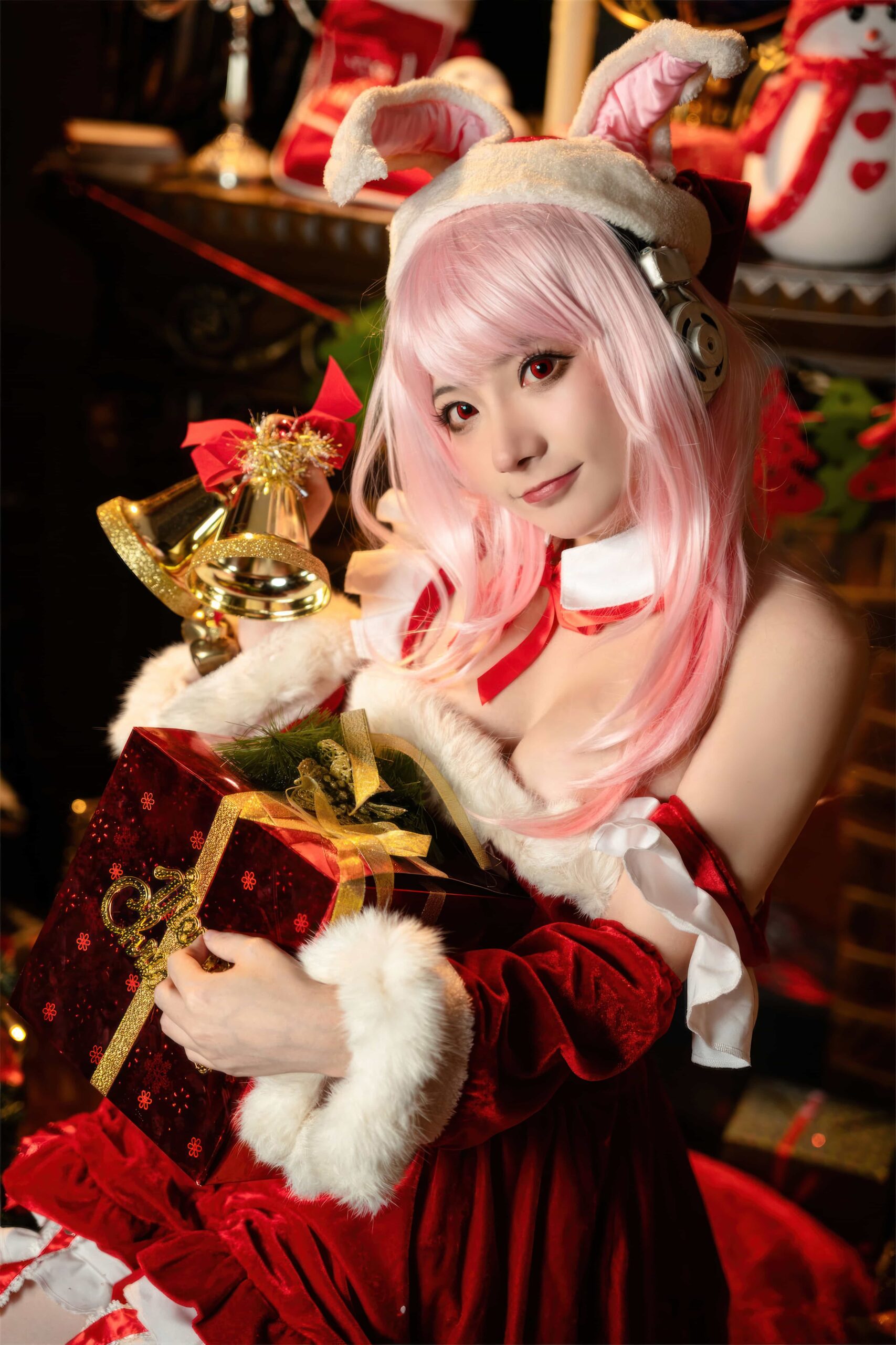 【单套】是三不是世w：索尼子_圣诞（44张）