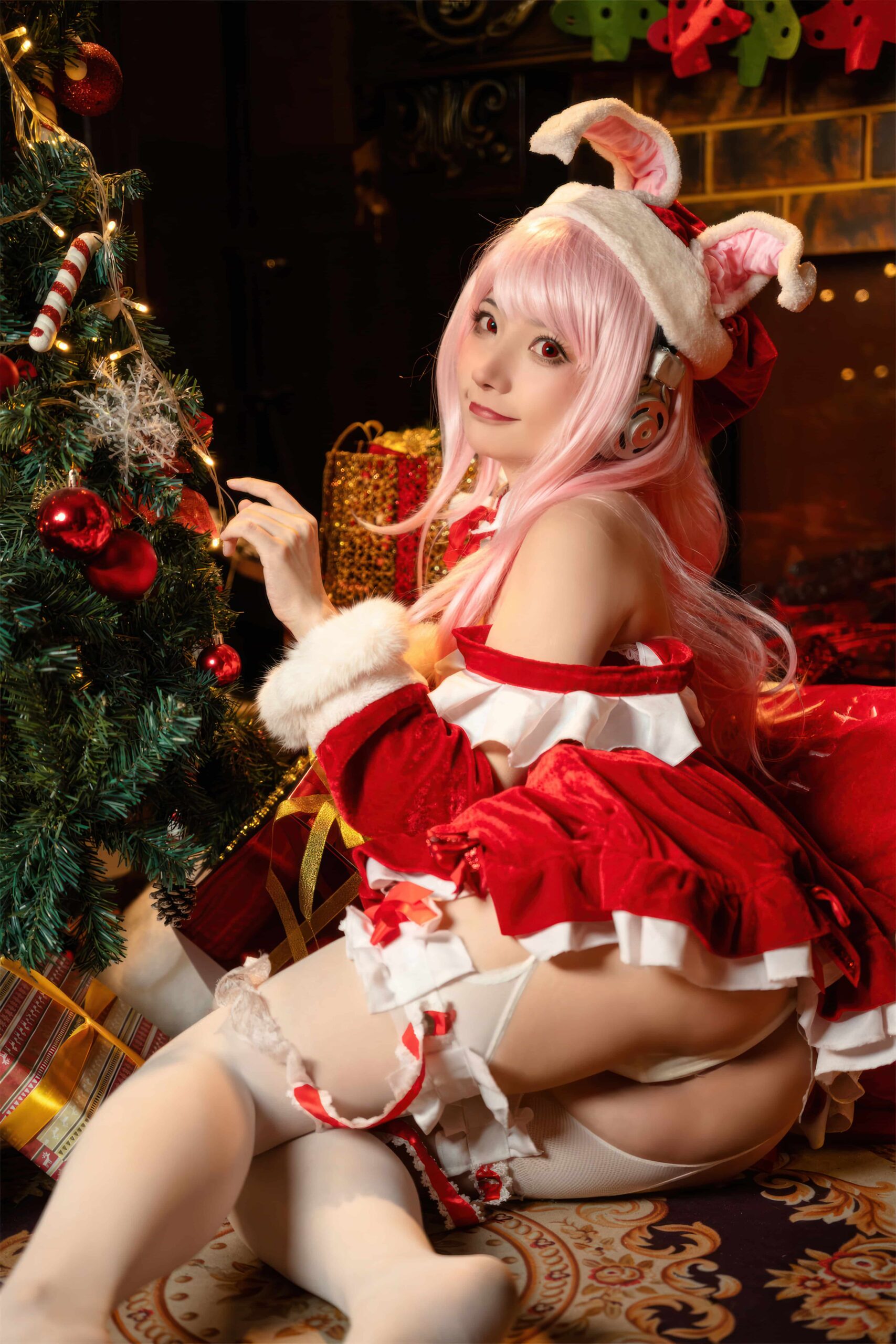 【单套】是三不是世w：索尼子_圣诞（44张）  第2张