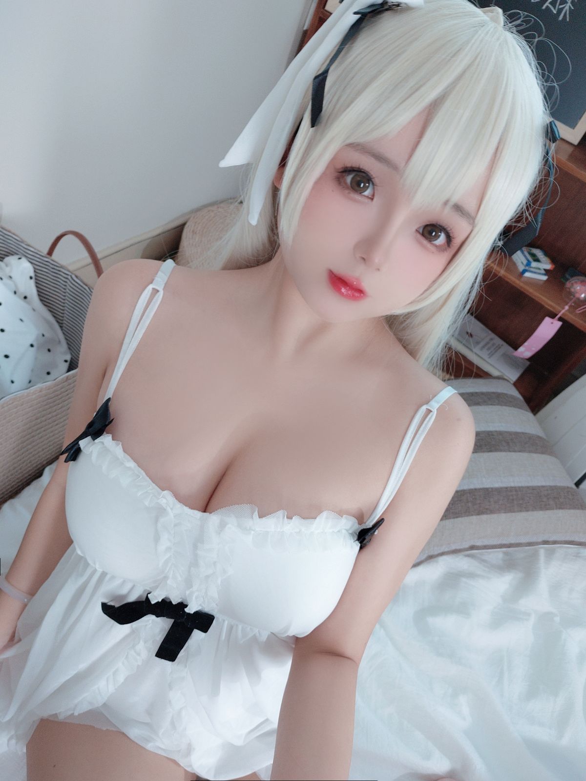 【单套】日奈娇：穹妹自拍（21张）  第2张