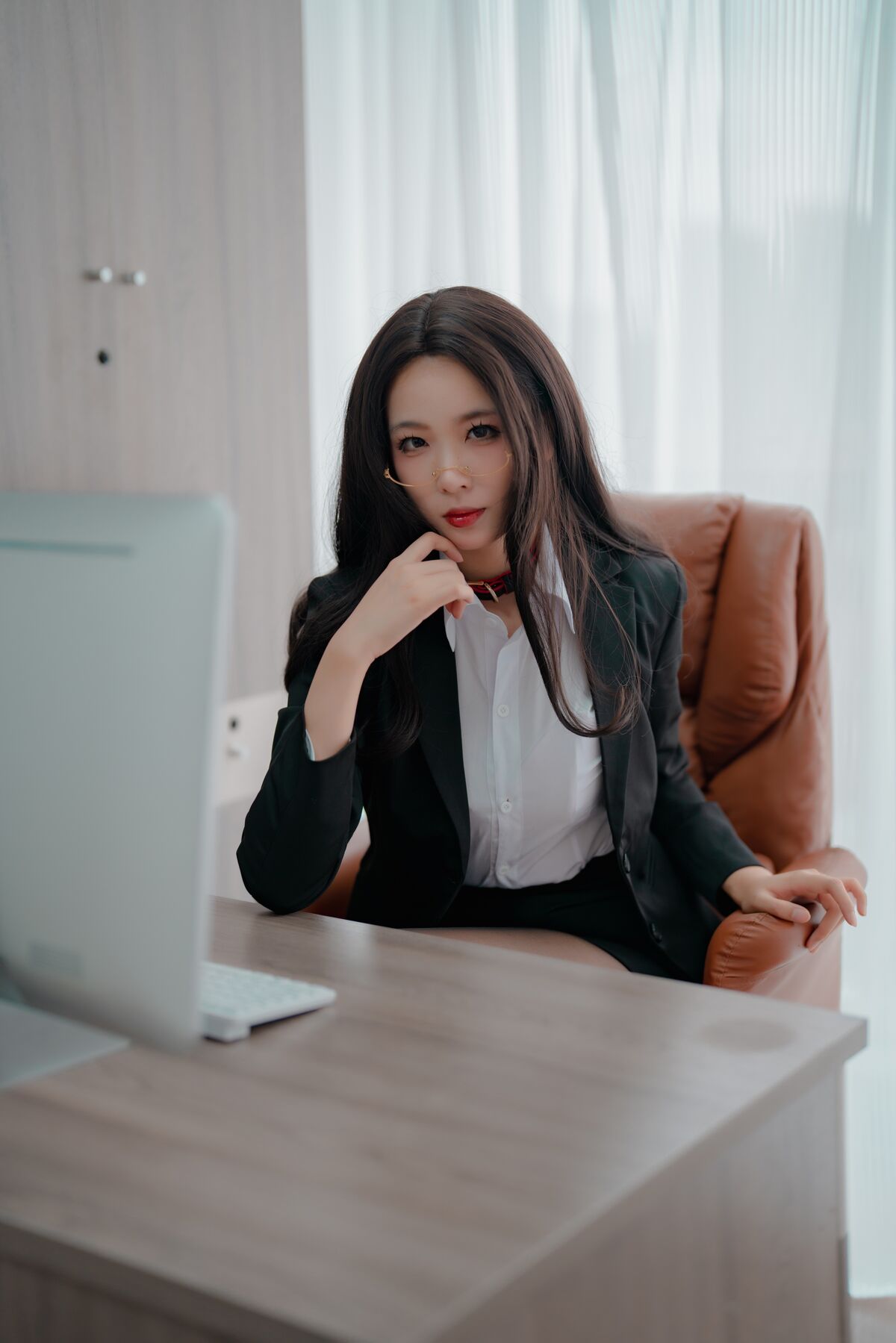 【单套】轩萧学姐：女社长_第一部分（56张）  第2张