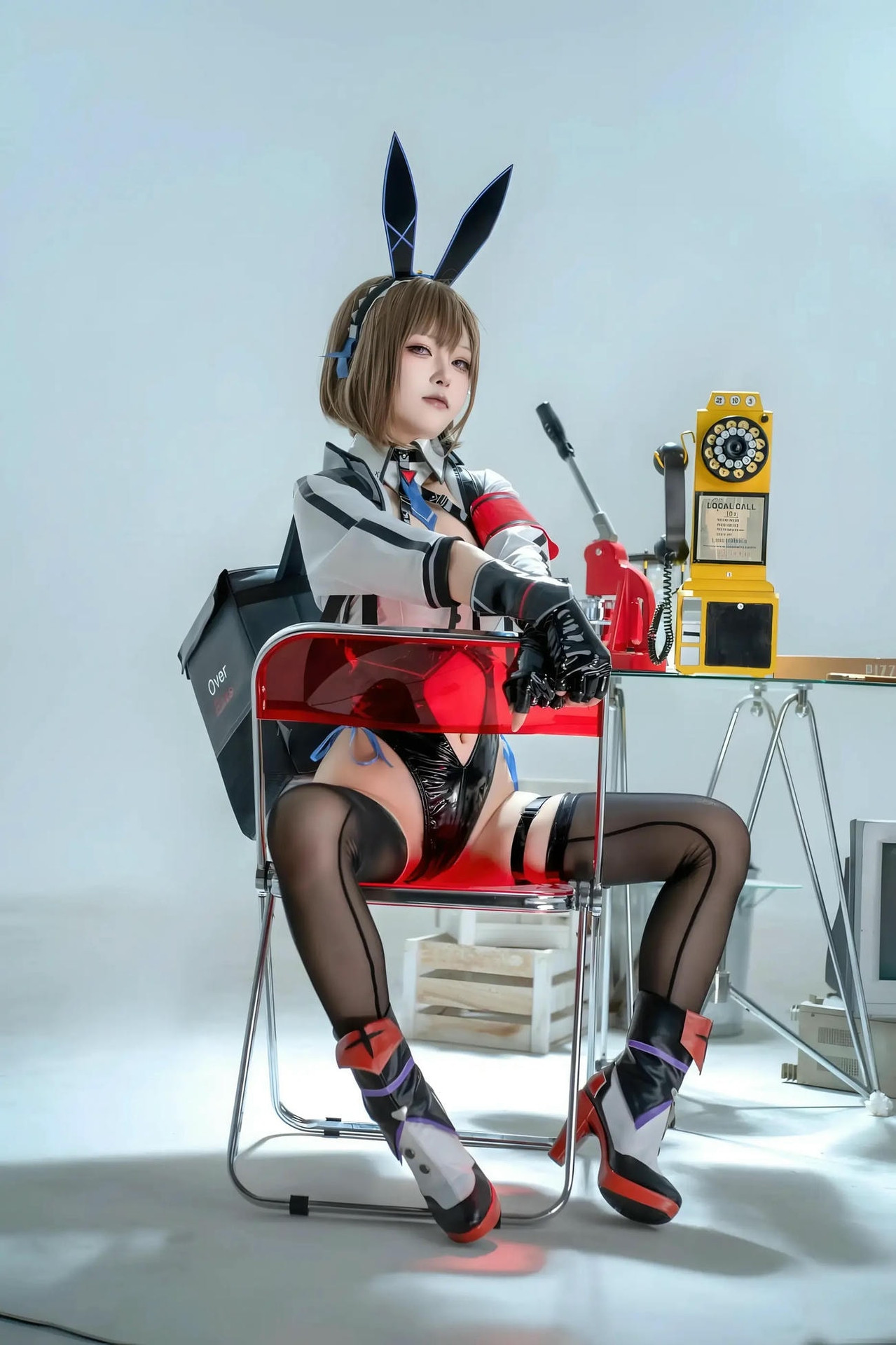 【单套】矢量魚：外賣兔女郎_小葵（28张）  第5张