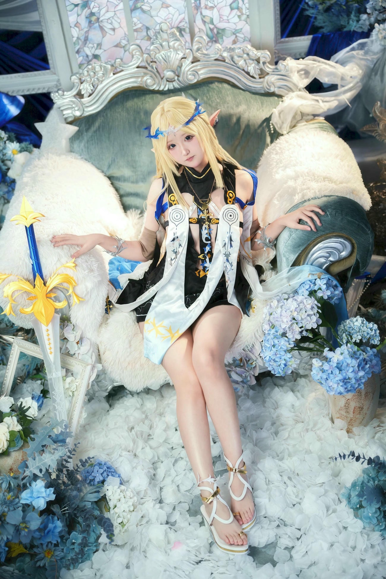 【单套】Seele麥麥：鳴潮_菲比&卡提希婭_藍色花海物語（96张）