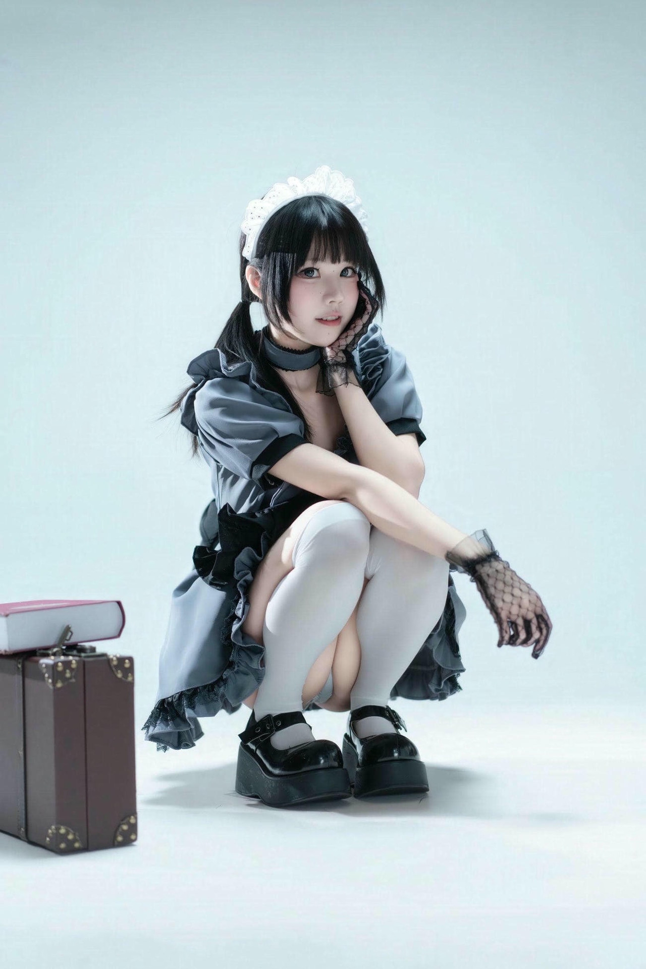 【单套】清水凪：手提箱與灰色女僕（80张）