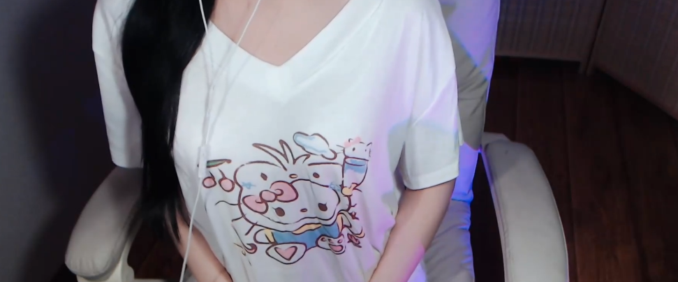 婉儿别闹啊什么： 被潜规则的婉儿同学（视频）