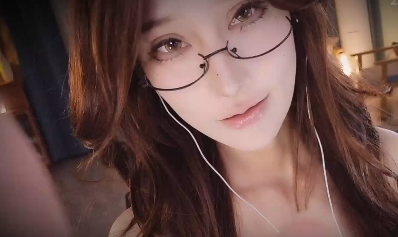 张爱玲ASMR： 25.9.5看似清纯的校花私下竟是痴女rb器_粉丝祭