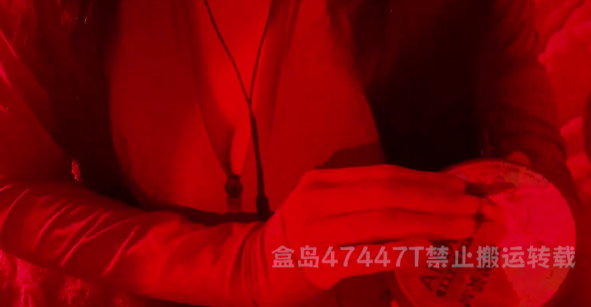 酥柚粥粥ASMR： 普拉提瑜伽服10min：芦荟胶身体涂抹