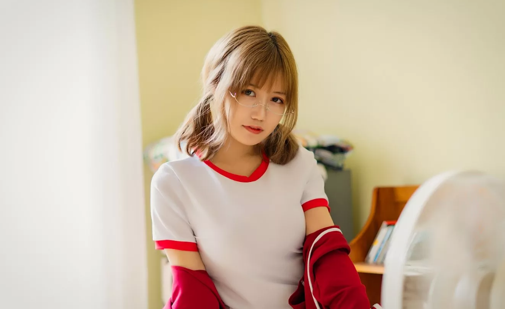 【整套】小仓千代wCOS写真合集（149套）					